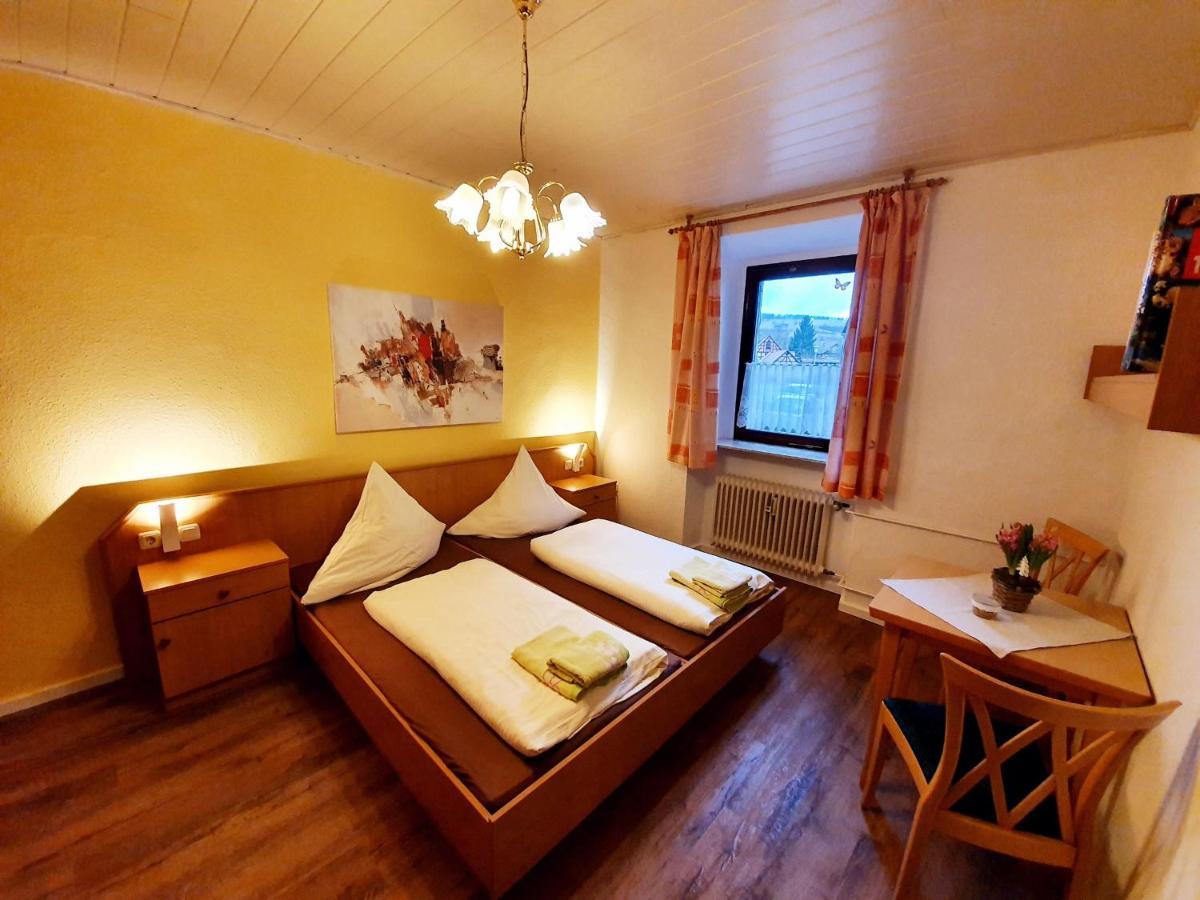 Pension Schuetze Daasdorf am Berge 외부 사진