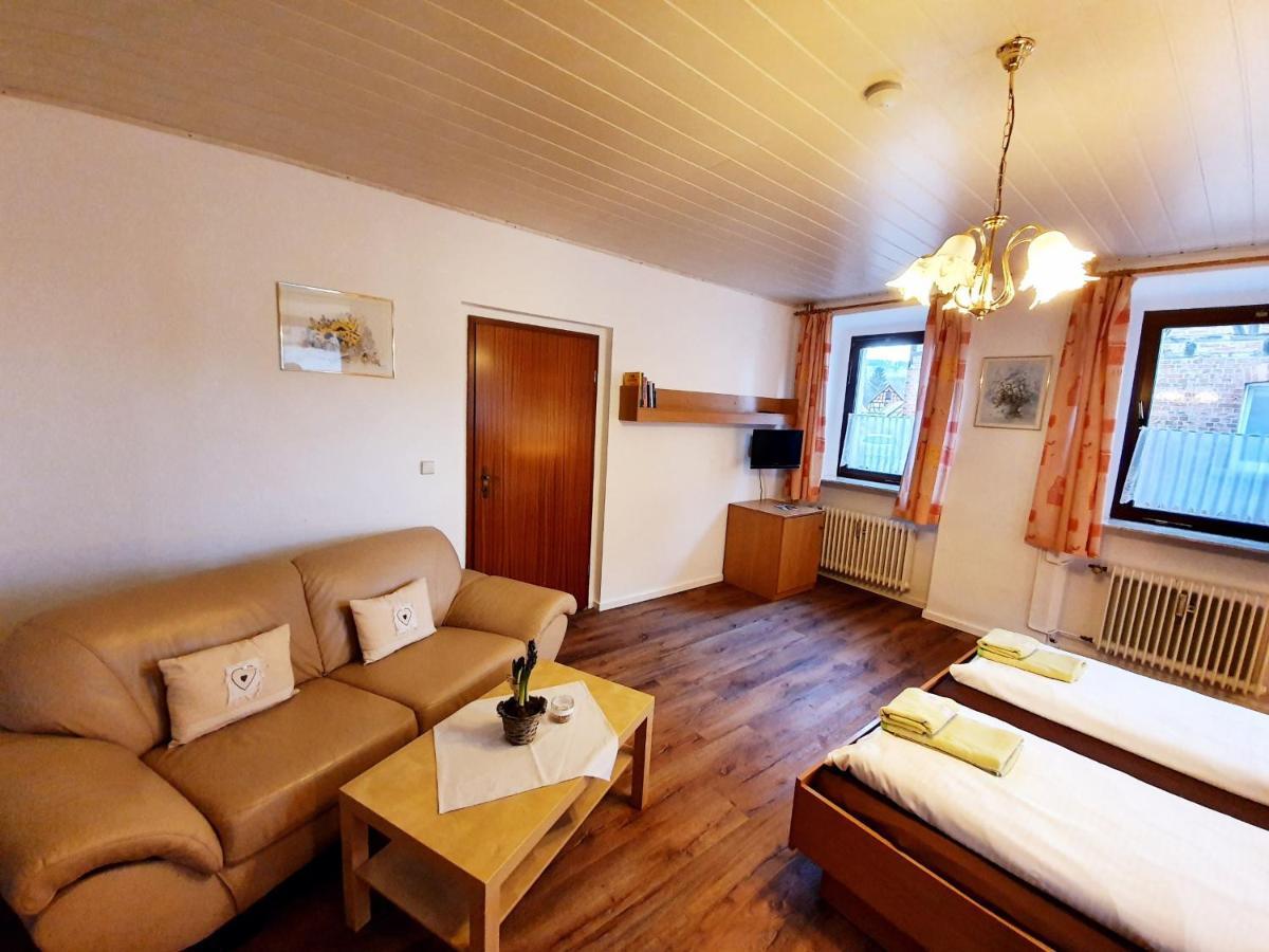 Pension Schuetze Daasdorf am Berge 외부 사진