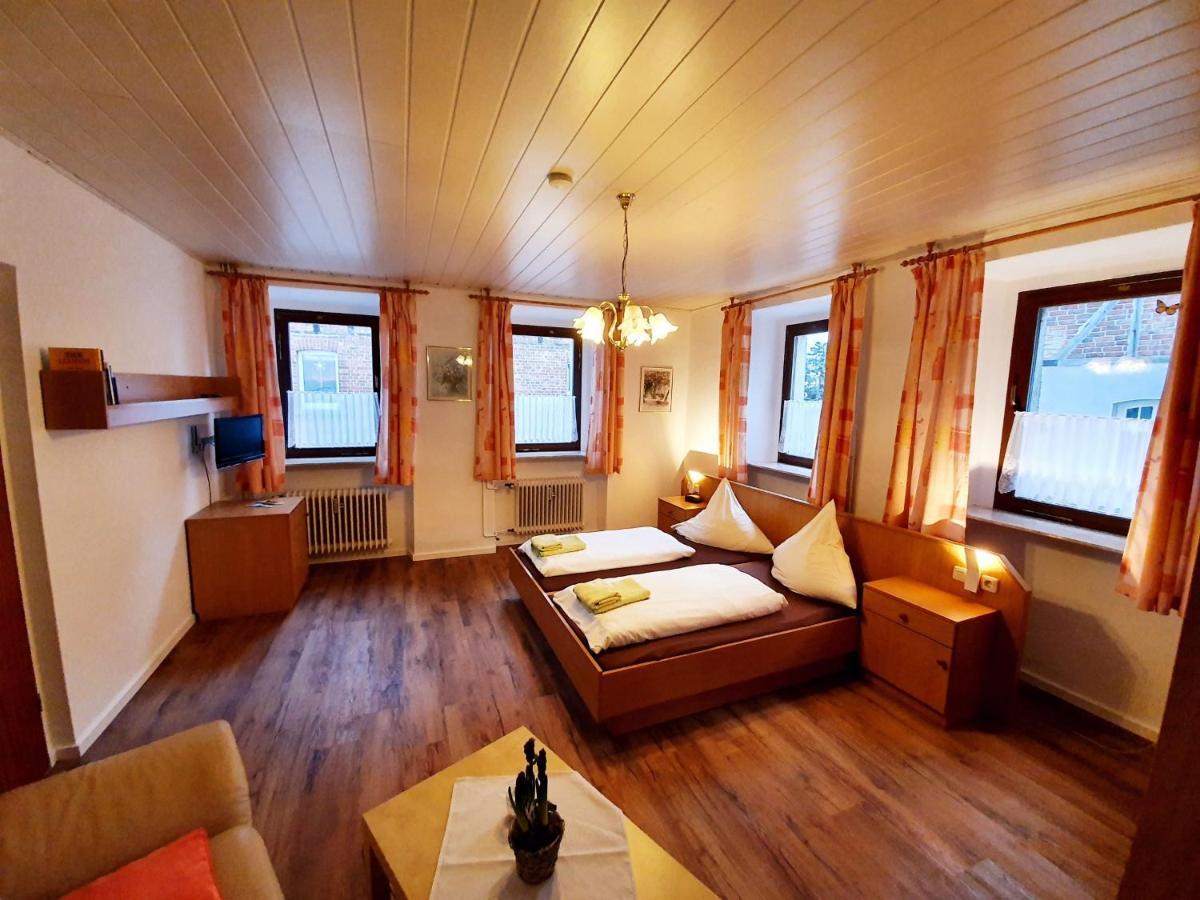 Pension Schuetze Daasdorf am Berge 외부 사진