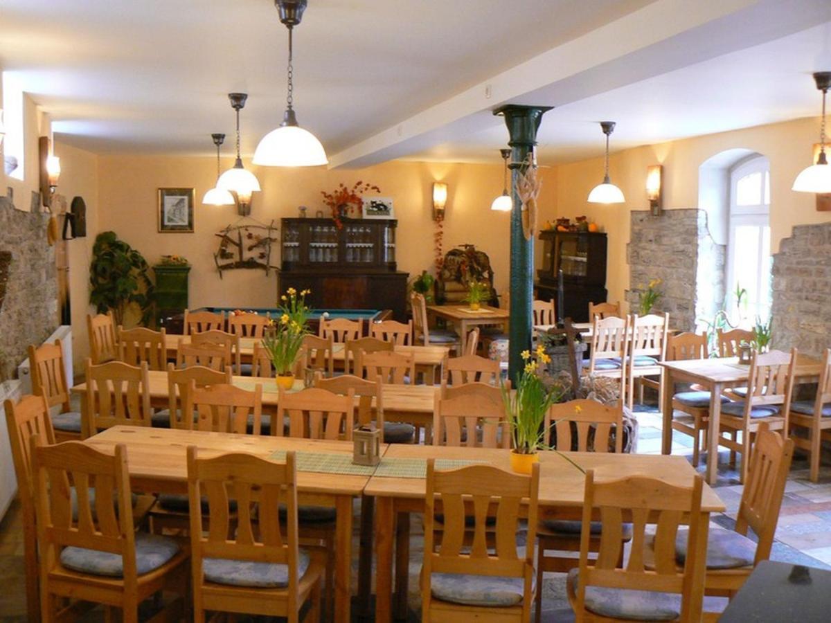 Pension Schuetze Daasdorf am Berge 외부 사진