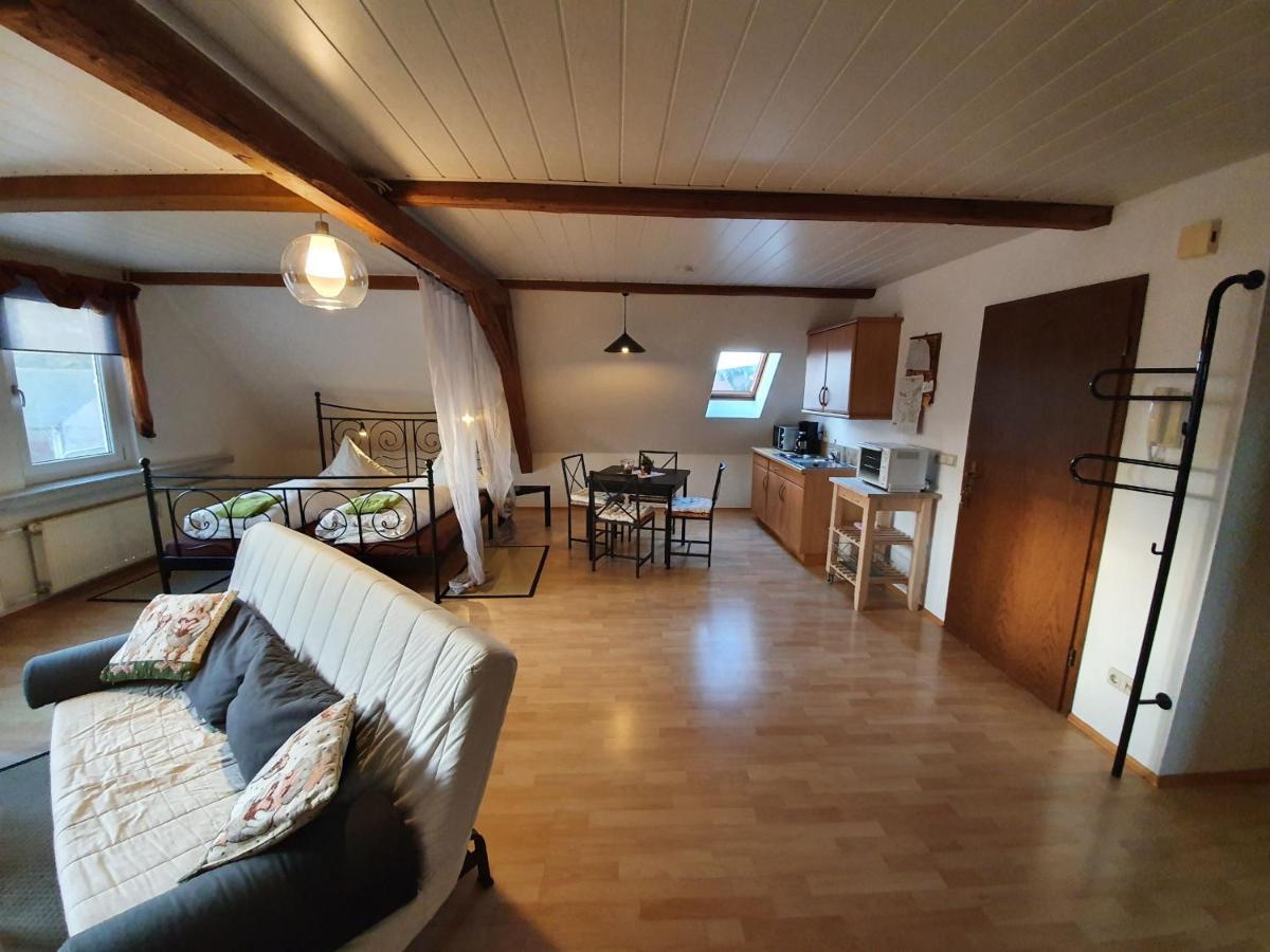 Pension Schuetze Daasdorf am Berge 외부 사진