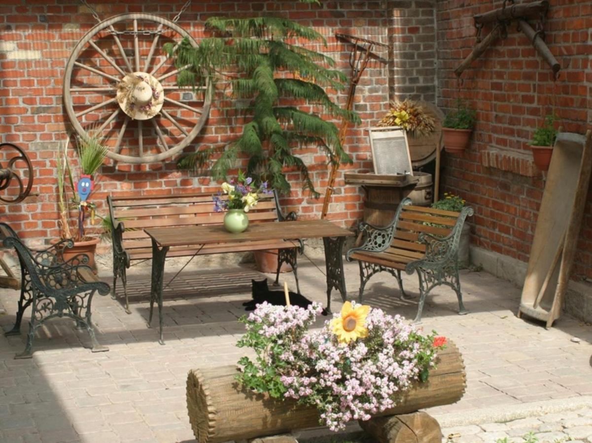 Pension Schuetze Daasdorf am Berge 외부 사진